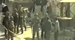 السويداء 11 تموز/يوليو 2000، لقطة من فيديو نشر على حساب تنسيقية السويداء على يوتيوب